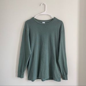 Aritzia TNA Tour long sleeve shirt dark pine green